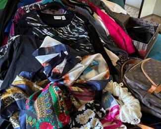 Women's clothing mostly size small to medium