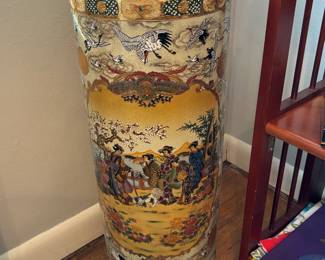 Vintage Satsuma Porcelain Holder