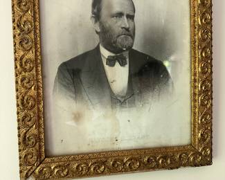 Many pictures, prints and frames. 