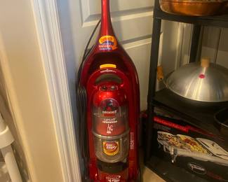 Bissell Bagless Vacuum Cleaner