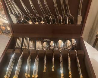 Pier One Utensil Set (12 piece setting)