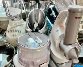 Slushy blender
Blender