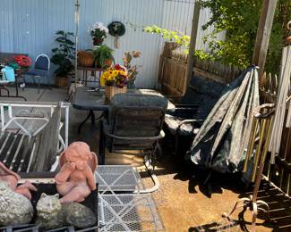 Patio metal and tables $10 each