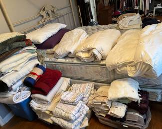 Lots of blankets , sheets ,towels, mattress cover, Downfield comforter
Also have 3 quilts at 10 up to $25
Blankets 2 for $5
Pillows lots of pillows for a dollar each
