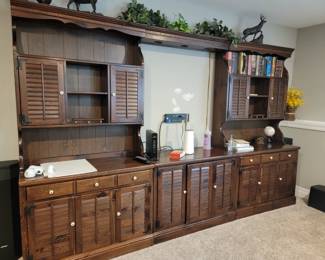 ETHAN ALLEN OLD TAVERN WALL UNIT