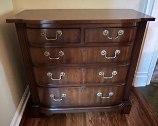 DREXEL 8 Drawer Cabinet