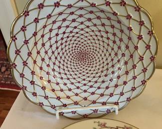 HAVILAND LIMOGES EMPRESS ELIZABETH OF RUSSIA GOLD RIMMED PLATE MMA 