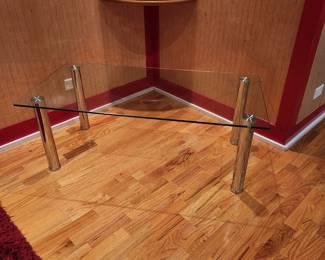 Chrome legs with glass top table