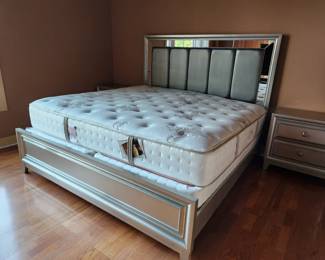 King size silver and mirror head and footboard with side rails (mattress and box sold separate)