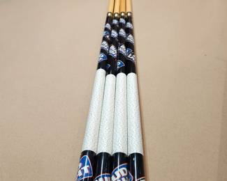 Budlight pool cues