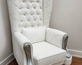 2 white faux leather throne chairs with silver accents (selling separate) each has some peeling on the top part of the chair so please see photo)