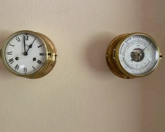 #48 $200 set of two Schaltz barometers