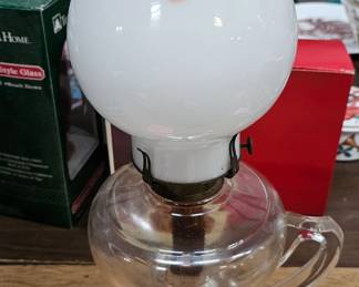 VINTAGE LAMP #2 QUEEN