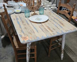 TABLE AND CHAIRS AND DECOR