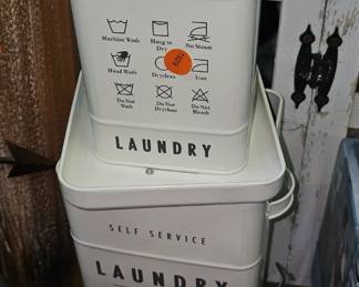 LAUNDRY DECOR LOT