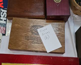 LOT OF CIGAR BOXES