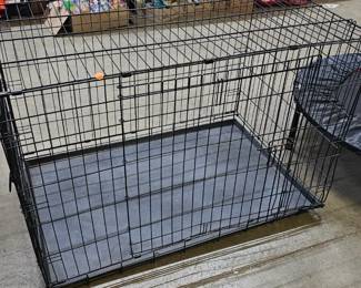 LARGE DOG CRATE