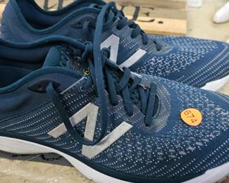 NEW BALANCE SHOES