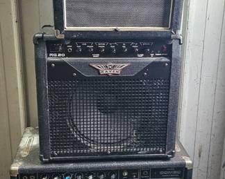 LOT OF AMPS