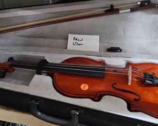 VIOLIN AND CASE