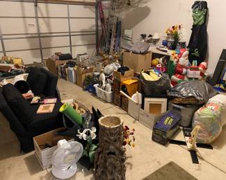 ladders, crutches, box fan, Shovels, rakes