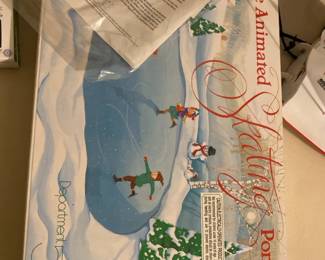 Village animated Chrismas skaking pond