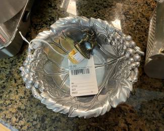 Arthur Court Grape Bowl
