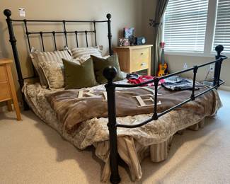 Red Wings Signed Larionov Jersey, Pottery Barn Queen Size Mendocino Bed Frame