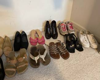 Women's Clothing & Shoes