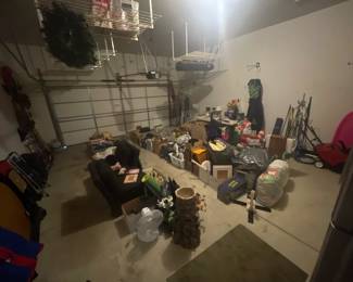ladders, Plates, dishes, blankets, decorative pillows, 96