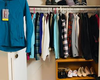 Women's Jackets - Small - Medium