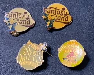 Disneyland Pins