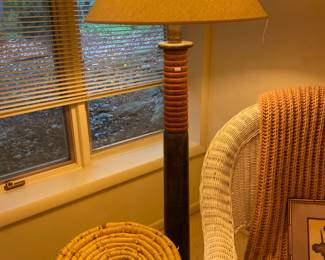 Rattan basket, floorlamp