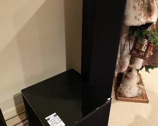 Definitive Technology Left, Right, Center Speaker Set