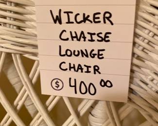 Wicker chaise lounge chair