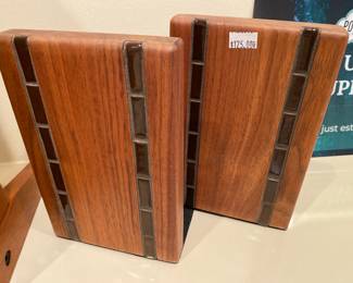 Martz Book Ends