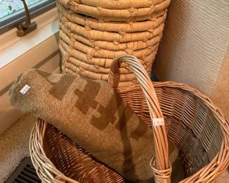 Baskets, Lufthansa Blanket

