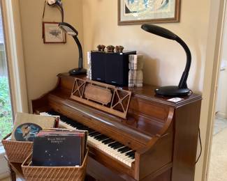 Kohler and Campbell Upright Piano 5864 81, Records
