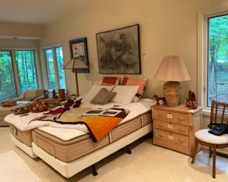 King Koil Twin Mattresses & Box Spring, Mike Carroll Painting, Lady of Guadalupe Wooden Shrine Set, Kelly Cedeno Art Gourd, Vintage 1986 Casual Lamps Southwest Design Table Lamp, Peter Chapman Wood Dog Puzzle, JM Wenk Art