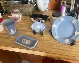 Wedgewood... several pieces.