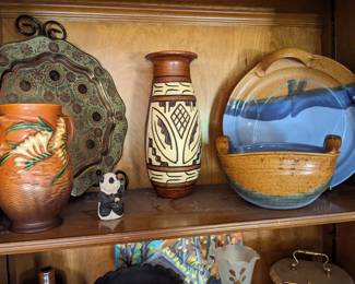 ROSEVILLE & INDIAN POTTERY