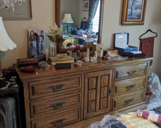 MCM BEDROOM SUITE (DRESSER, MIRROR, HEADBOARD, PAIR OF NITE STANDS)