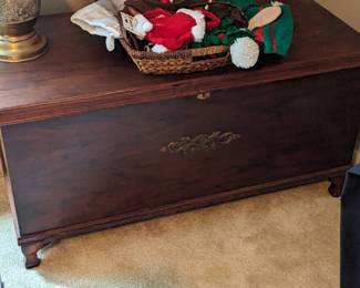 ANTIQUE CEDAR CHEST