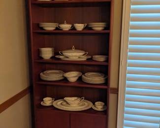 SET OF NORITAKE "SHERWIN" CHINA (SERVICE FOR 12 INCLUDING SERVING PIECES)