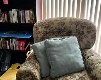 Reclining chairs $40 each there's two of them.