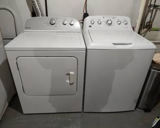 Washer and dryer $250 each