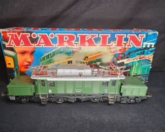 Vintage Marklin HO 3022 Locomotive