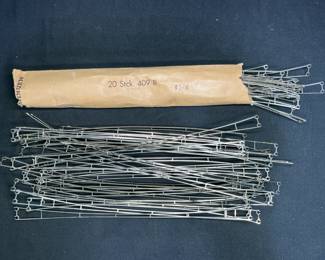 48 Marklin HO 7018 11" Contact Line Sections