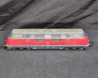 Marklin HO Diesel Locomotive BR 220