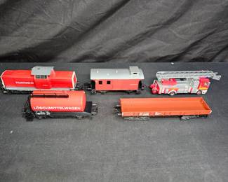 Marklin HO 29751 Fire Fighting Train Set